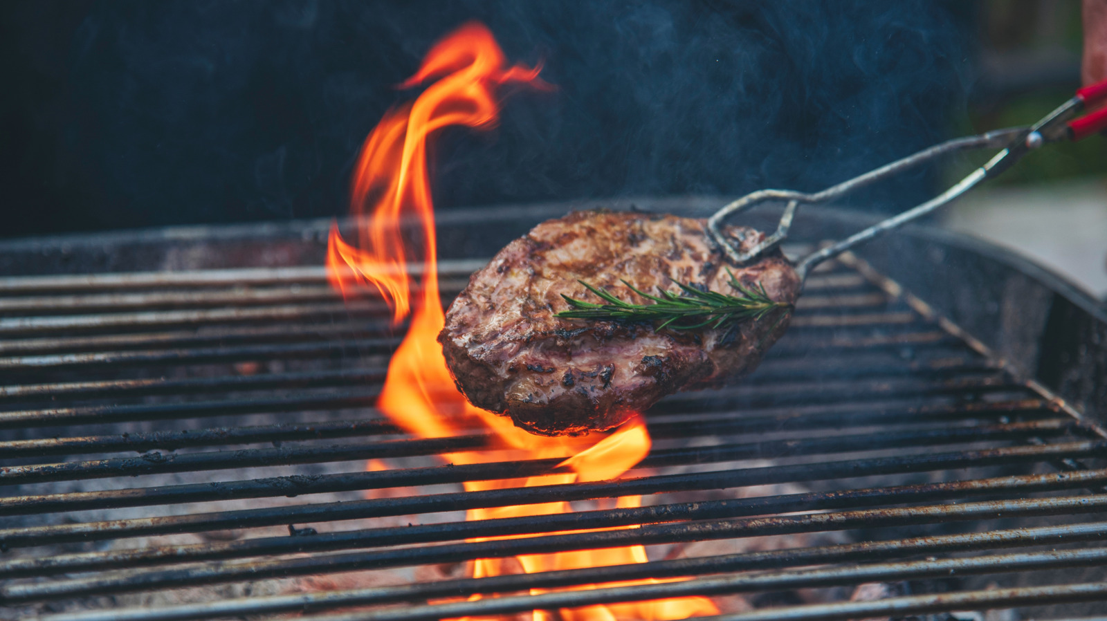 What To Do Earlier than Utilizing A Public Grill